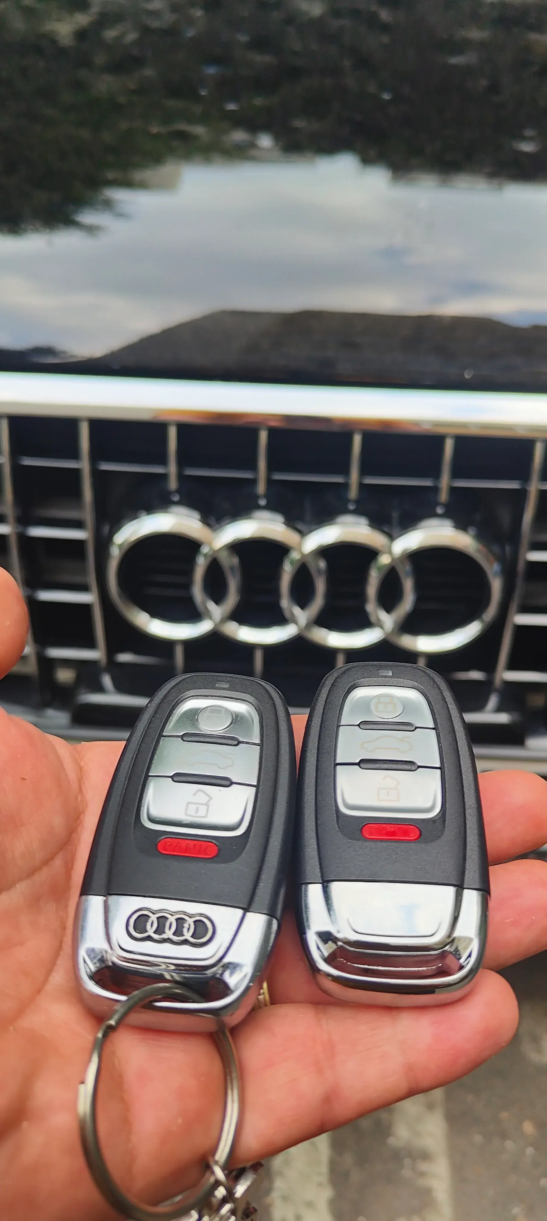 Intervenție cheie auto — Chei Auto Express